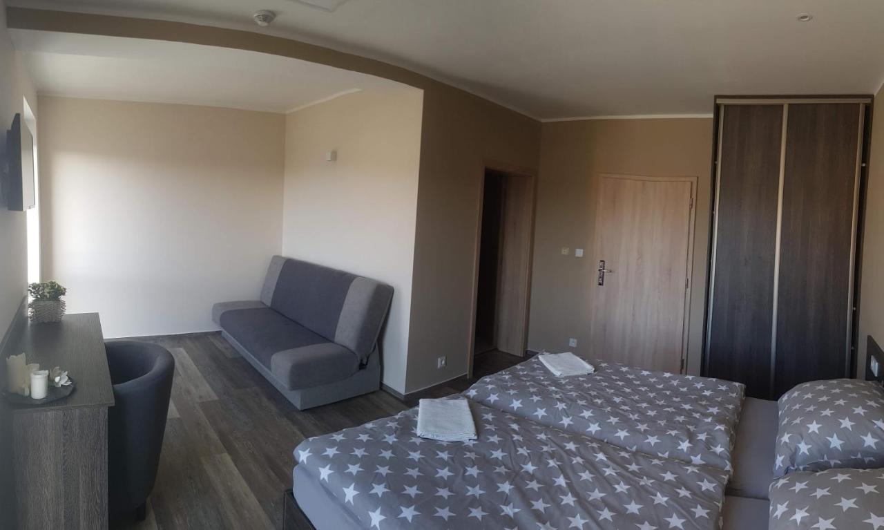 Holiday Centrum Zatec  Bagian luar foto